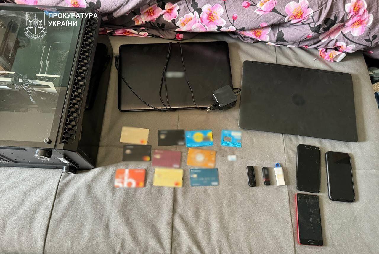 tlzhtrzh - 4 млн грн збитків: у Запоріжжі припинено діяльність трьох шахрайських call-центрів - rai.ua