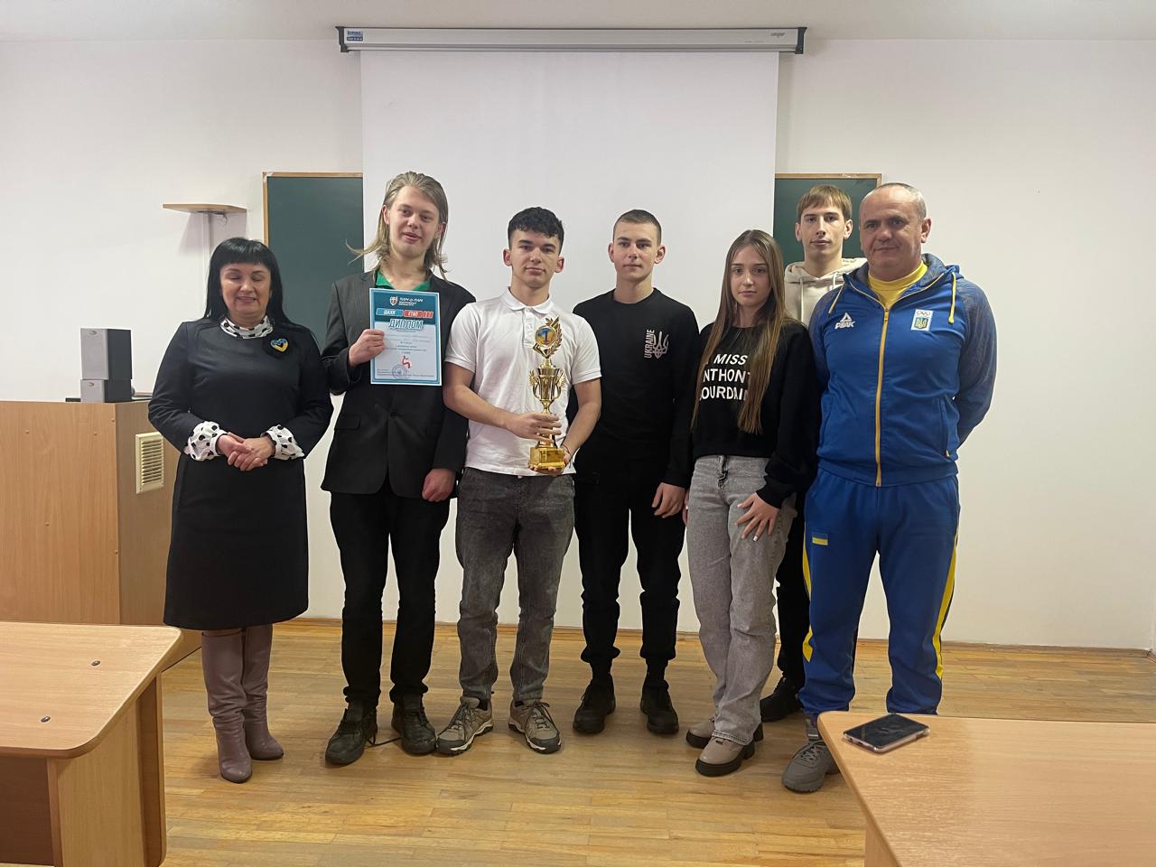 yomd - У Коломиї відбулися спортивні змагання «Пліч-о-пліч. Всеукраїнські шкільні ліги» - rai.ua