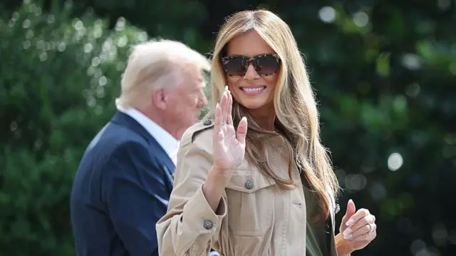 Режисер і композитор просять видалити музику з фільму про Меланію Трамп