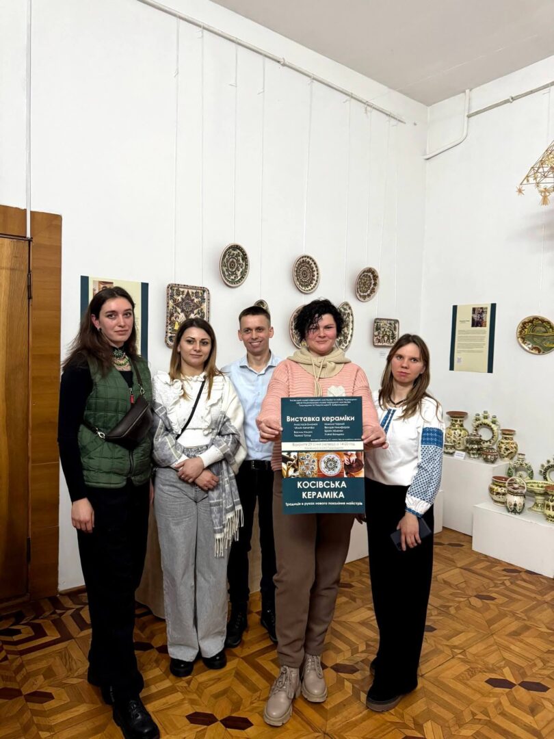 yzhshyzh - У Косові відкрилася виставка «Косівська кераміка - нове покоління» - rai.ua