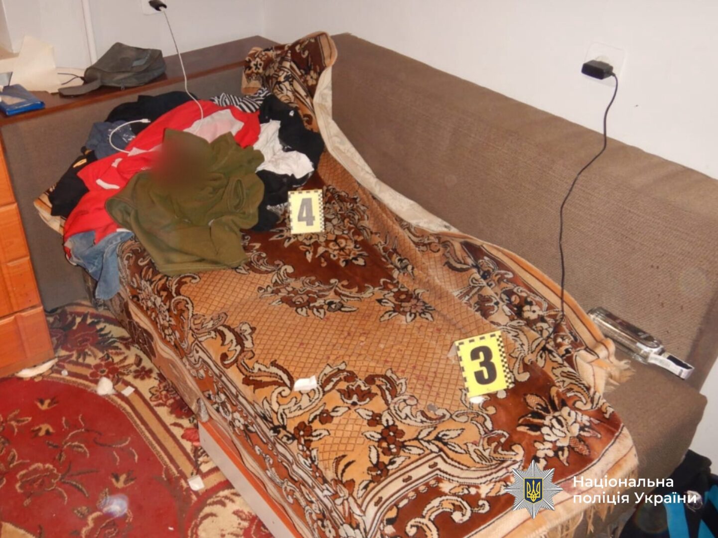 amamamamamamamam - Завдав ножових поранень сусіду: поліцейські затримали підозрюваного - rai.ua