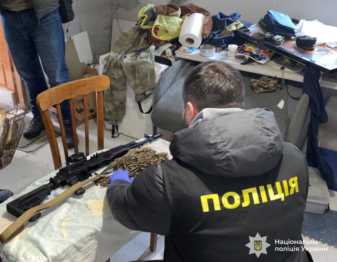 lshchzhrzh - Незаконно переоформили квартиру померлої жінки: затримано групу шахраїв - rai.ua