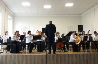 Бурштинська дитяча музична школа відзначила ювілей. Відео