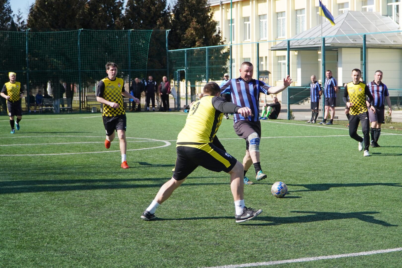mssvs - У Лисці відбулися матчі групи А обласного турніру з мініфутболу серед ветеранів 40+ - rai.ua