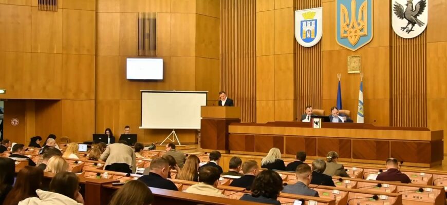 rlym - В Івано-Франківську відбулась 59-та сесія міської ради. Відео - rai.ua