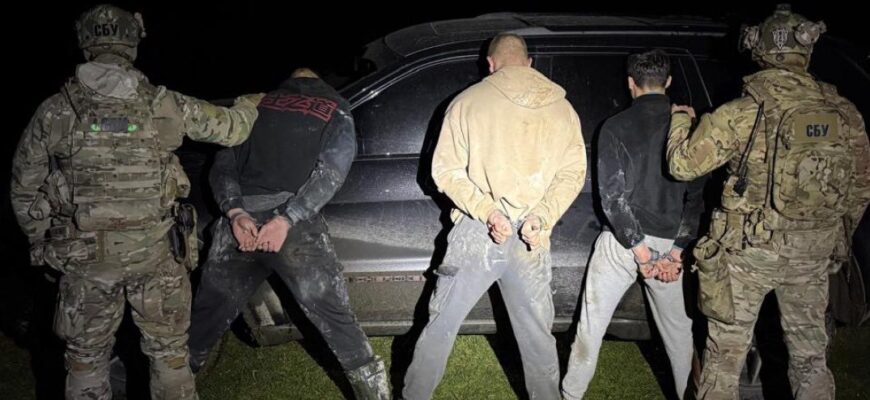 Поліцейські ліквідували нарковиробництво: вилучено понад 160 кг амфетаміну