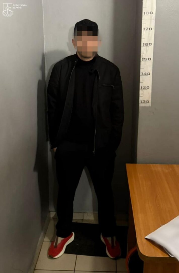 shchzhozh - Фальшиві $100 за $30 справжніх - на Одещині припинили схему збуту підробленої валюти - rai.ua