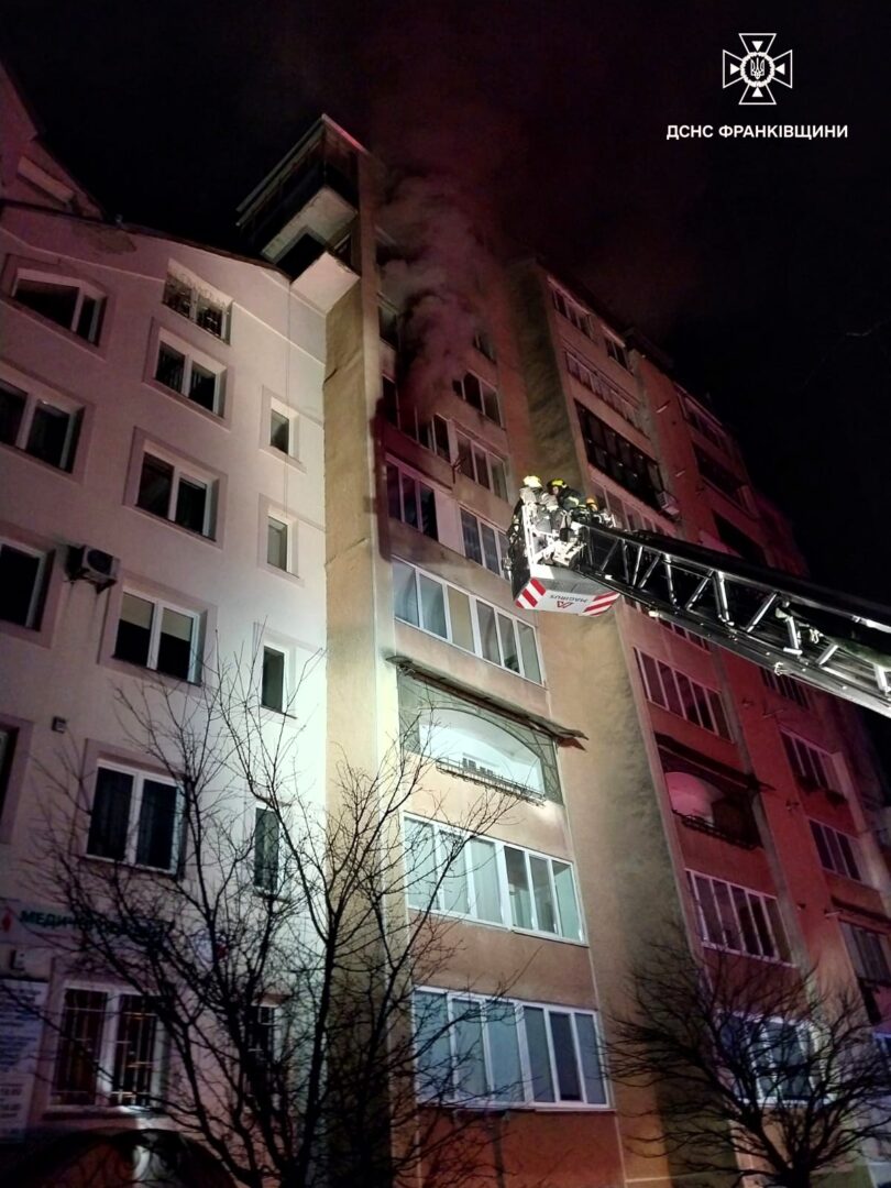 shlytzh - На вулиці Південний Бульвар горіла квартира в багатоповерхівці - rai.ua