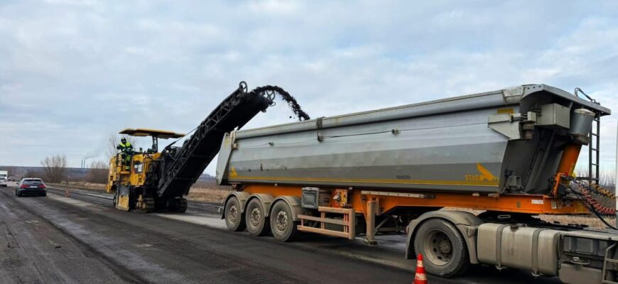 Дорожні роботи на автошляхах Прикарпаття: де тривають ремонти