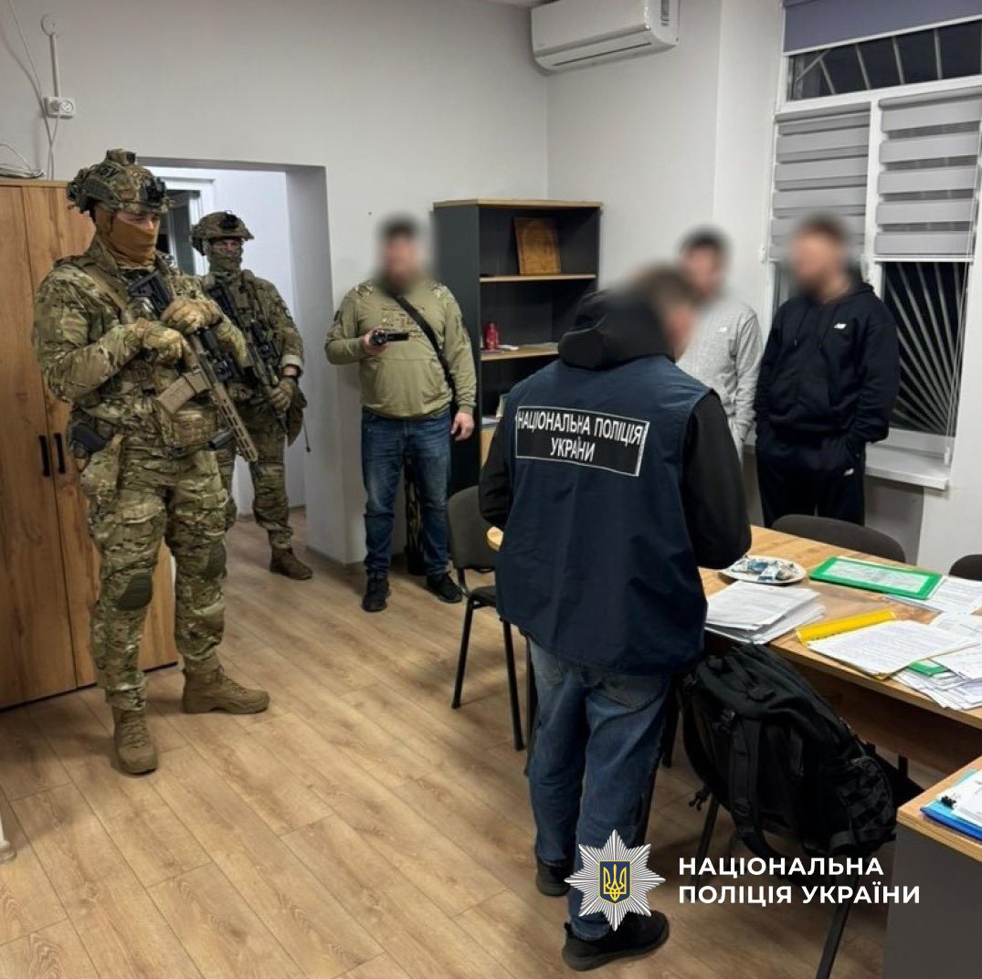 vsepvg - Правоохоронці викрили на хабарі начальника районного ТЦК - rai.ua