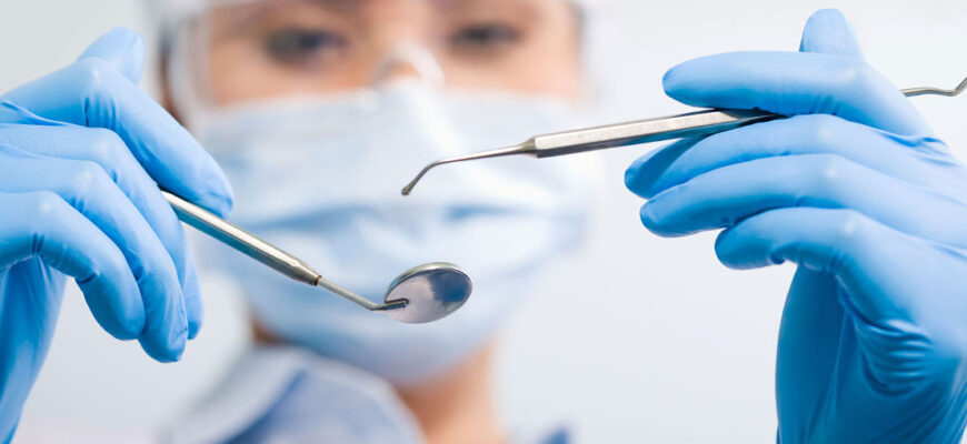 В Україні діє програма безкоштовного зубопротезування захисникам. Відео