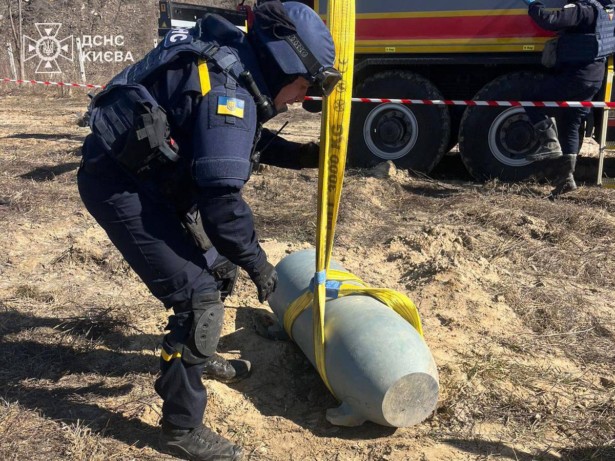 zhshchlgzh - Сапери упродовж тижня знешкодили 39 нездетонованих боєчастин - rai.ua