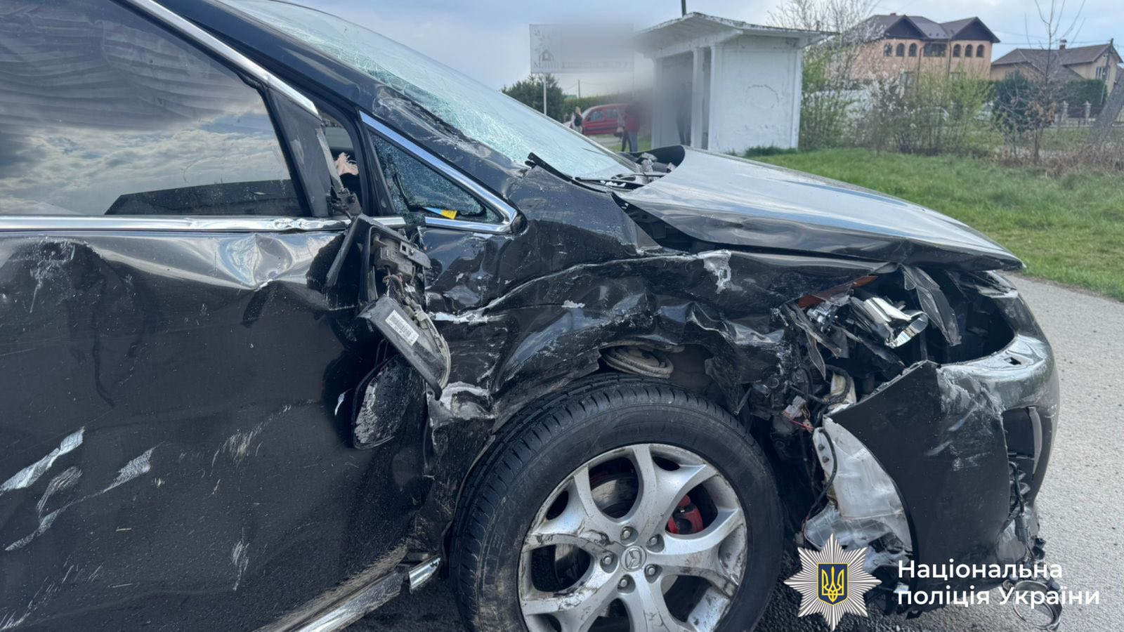 mabdmad - Смертельна аварія в Долинській громаді - один загиблий, 14 травмованих - rai.ua