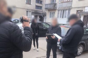 Поліцейські затримали шахрая, який привласнив 220 тисяч гривень