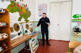 Офіцери-рятувальники провели уроки мінної безпеки для школярів Прикарпаття