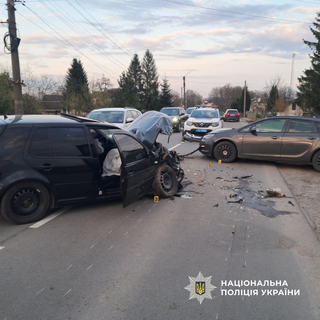rtdshpyzh - П’ятеро травмованих у ДТП на Прикарпатті: поліцейські розпочали розслідування - rai.ua