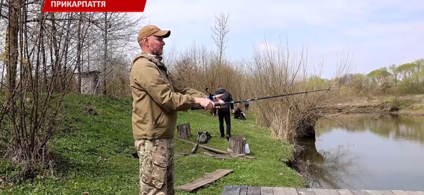 Правоохоронці влаштували для військових день відпочинку на природі. Відео
