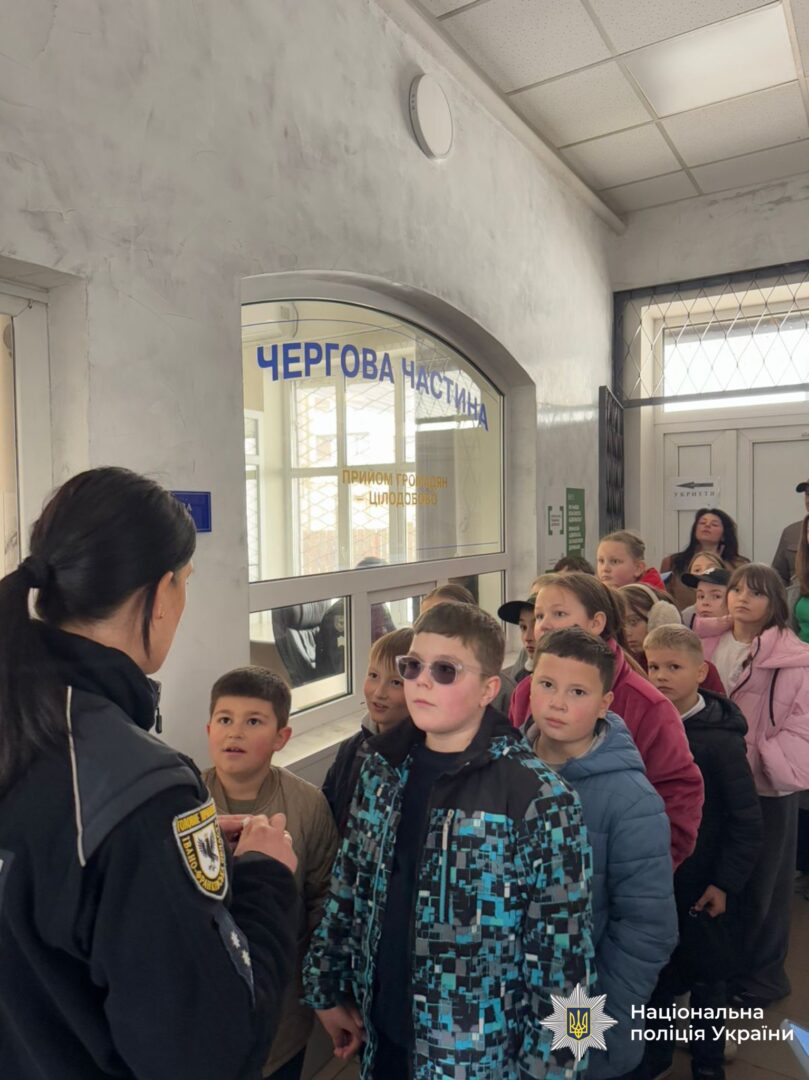 ashchnas - Ліцеїсти Івано-Франківська побували у поліції - rai.ua