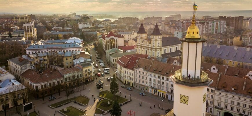 Івано-Франківськ відзначає 364-ту річницю. Відео