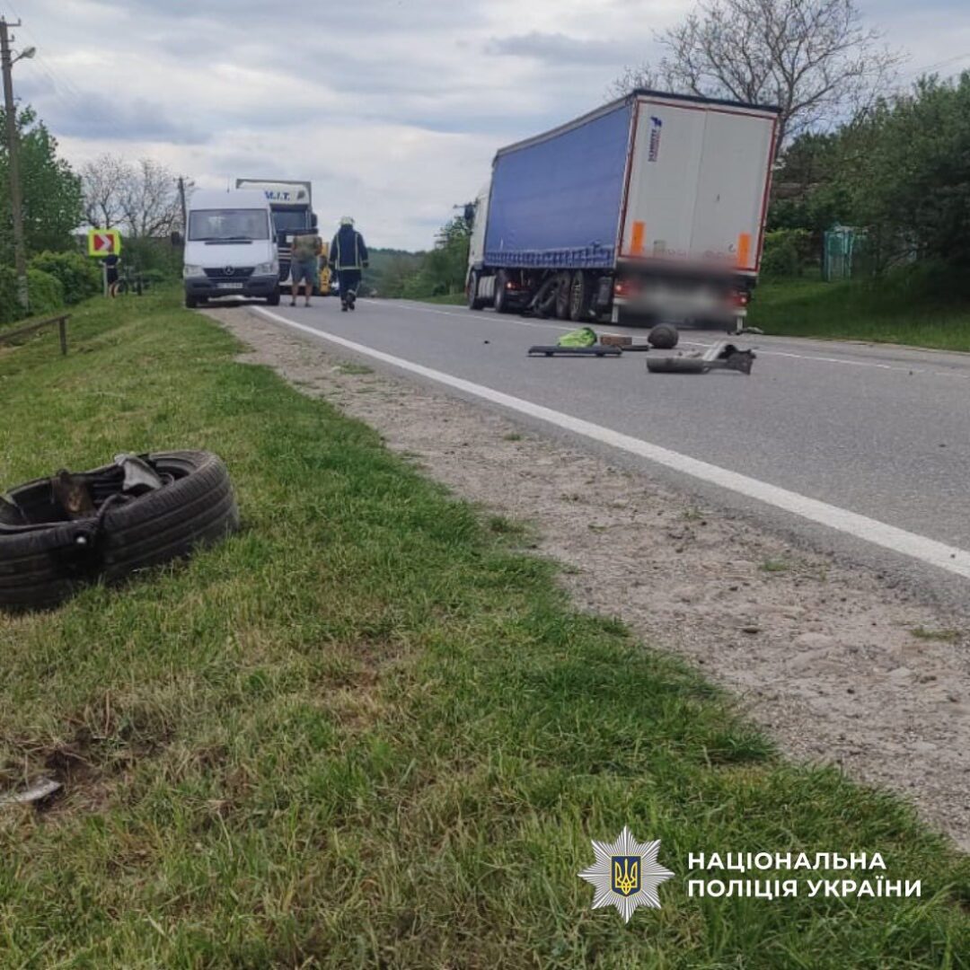 lam - ДТП у Рогатинській громаді: загинула водійка легковика - rai.ua