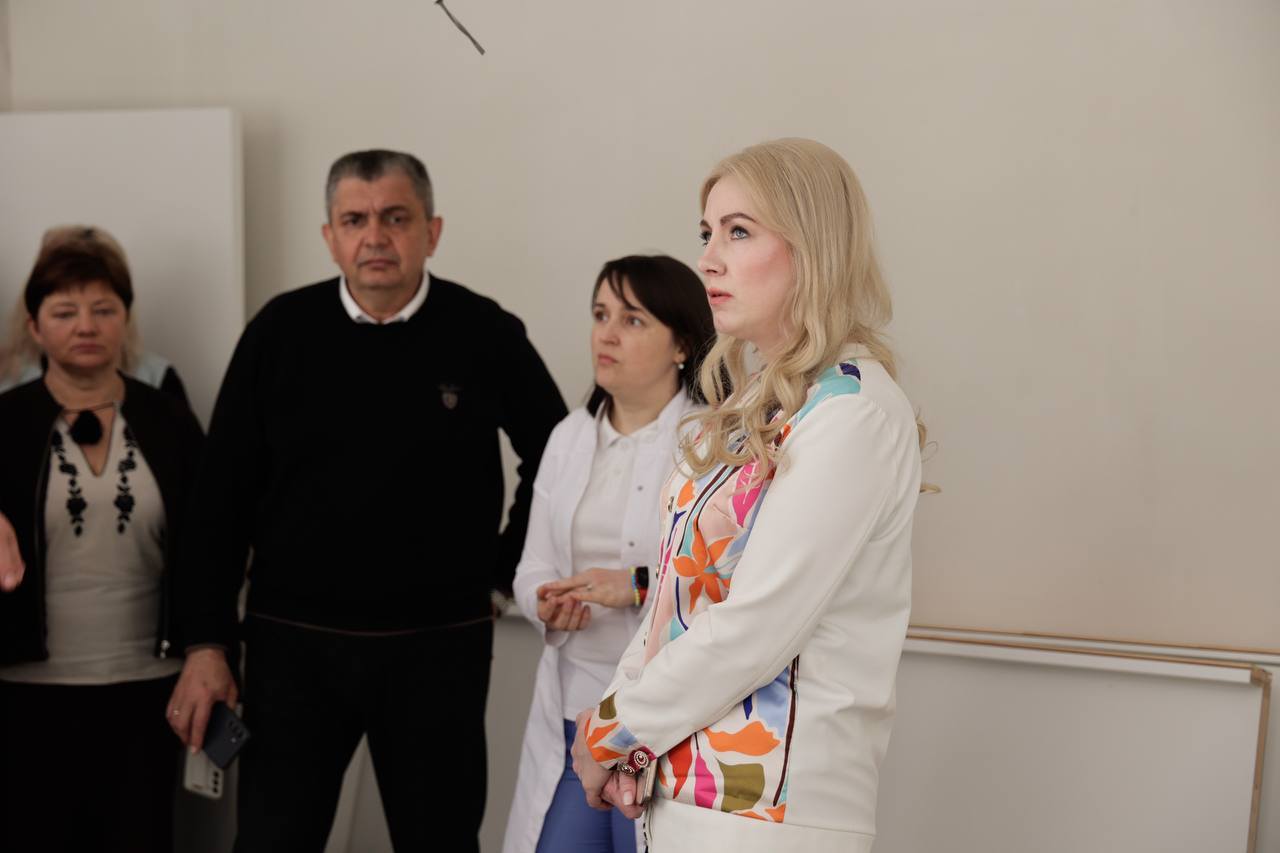 olyr - Реконструкція другої черги реабілітаційного відділення у Надвірнянській ТГ – на завершальному етапі - rai.ua