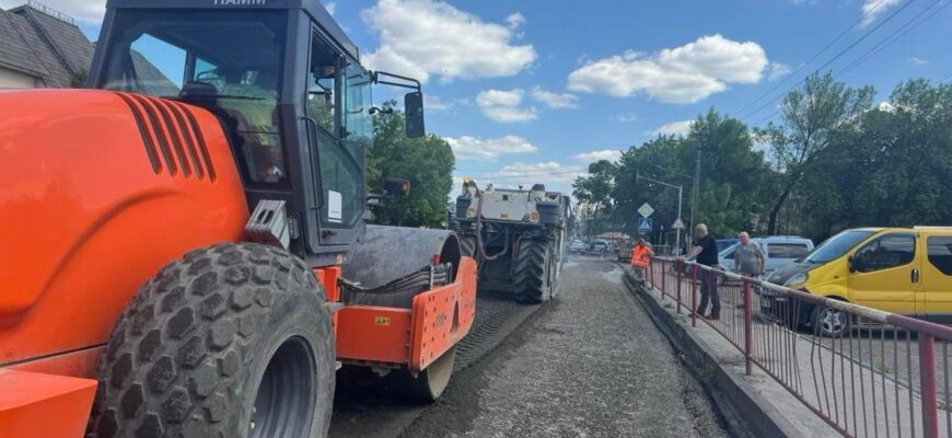 На автошляхах державного значення Прикарпаття тривають ремонтні роботи