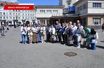 В Івано-Франківську випустили черговий набір мовного курсу. Відео