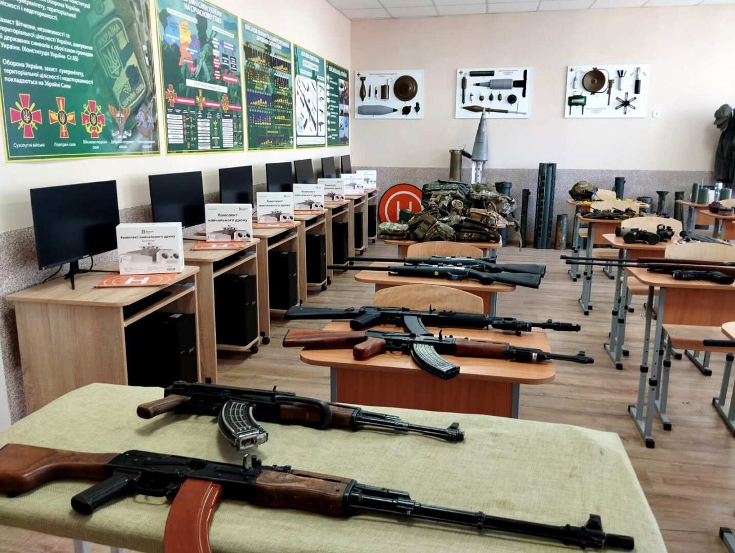 gdpzh - Понад 40 ветеранів залучені до викладання предмета «Захист України» на Прикарпатті - rai.ua