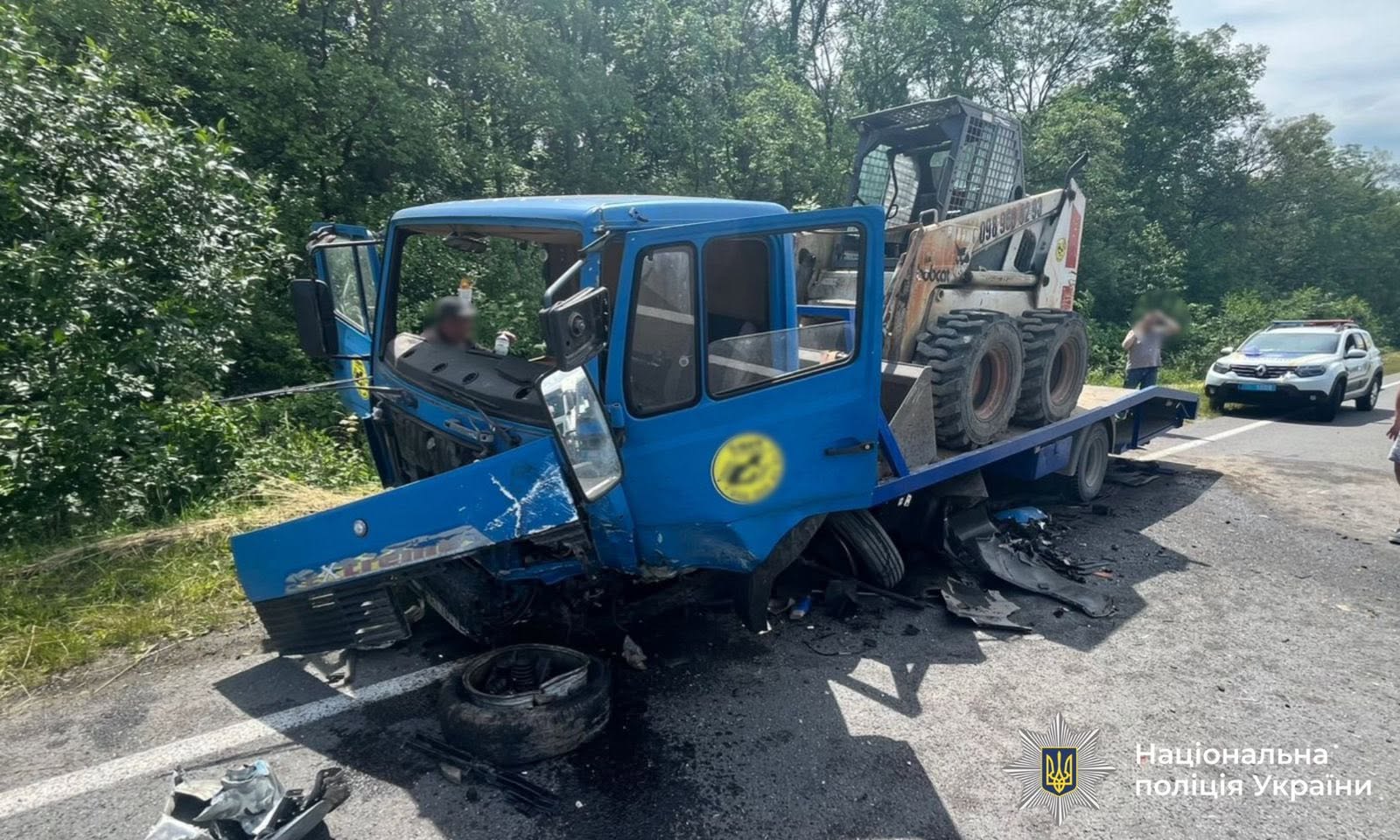 inkichg - У Надвірнянському районі трапилась ДТП за участі «Audi», автобуса та евакуатора - rai.ua