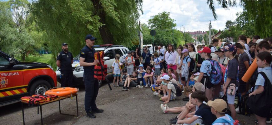 Офіцер-рятувальник громади Надвірнянщини нагадав правила безпеки біля водойм