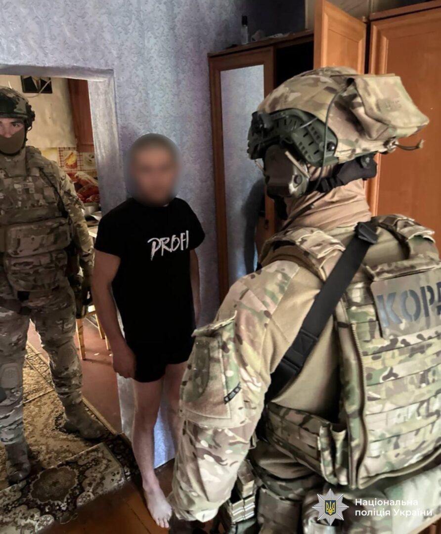 pmglpr - Автомати, гвинтівки та сотні набоїв: на Прикарпатті викрито канал збуту зброї - rai.ua
