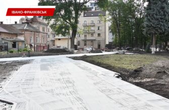 В Івано-Франківську замість московської церкви будують храм. Відео