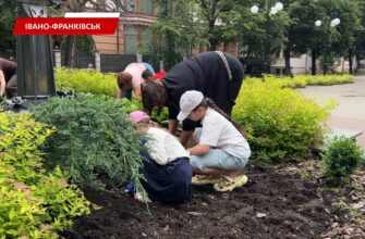 В Івано-Франківську продовжує діяти екорух «Квітуча Галичина». Відео