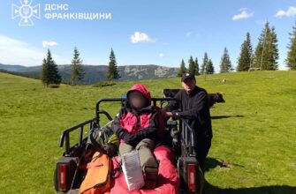 Прикарпатські рятувальники тричі надавали допомогу туристам у горах