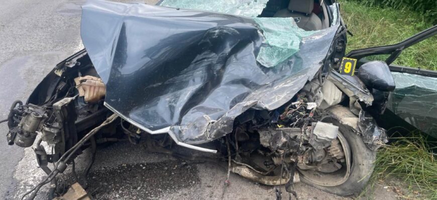 Між селами Ямниця та Угринів трапилась ДТП