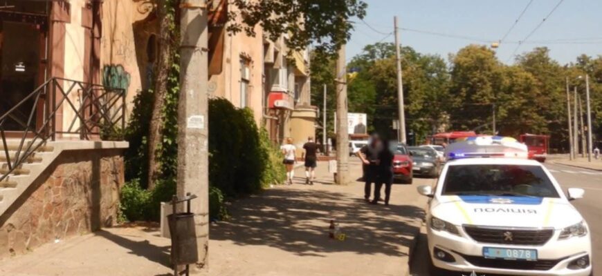 Поліцейські Прикарпаття затримали двох чоловіків, причетних до грабежів