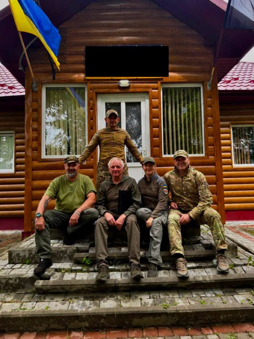 ka8shchd - Працівники Надвірнянської РДА пройшли базову підготовку до національного спротиву - rai.ua