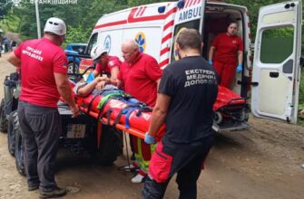Косівські гірські рятувальники допомогли туристу поблизу Терношорського Гуку