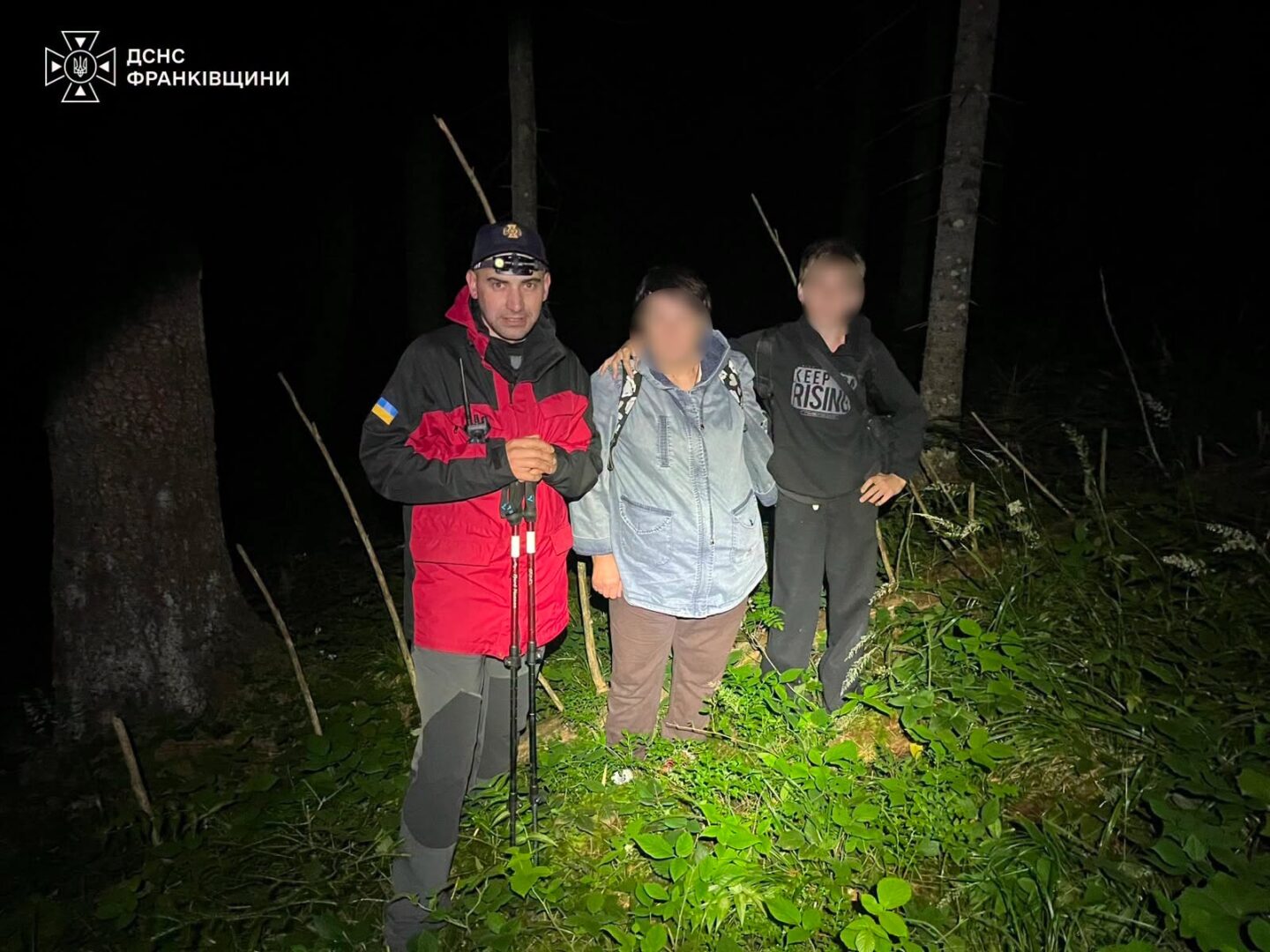 mnrskad - За добу гірські рятувальники тричі допомагали туристам у Карпатах - rai.ua