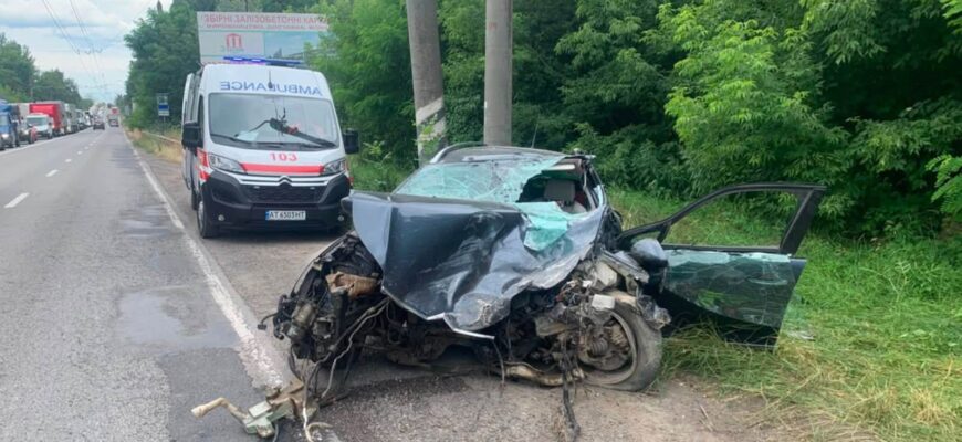 У Ямниці трапилась ДТП за участю пасажирського мікроавтобуса