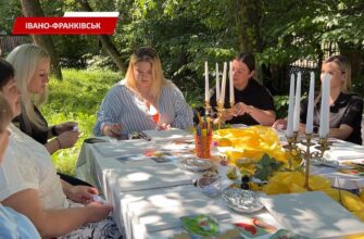 В Івано-Франківську провели арттерапію для працівниць поліції. Відео