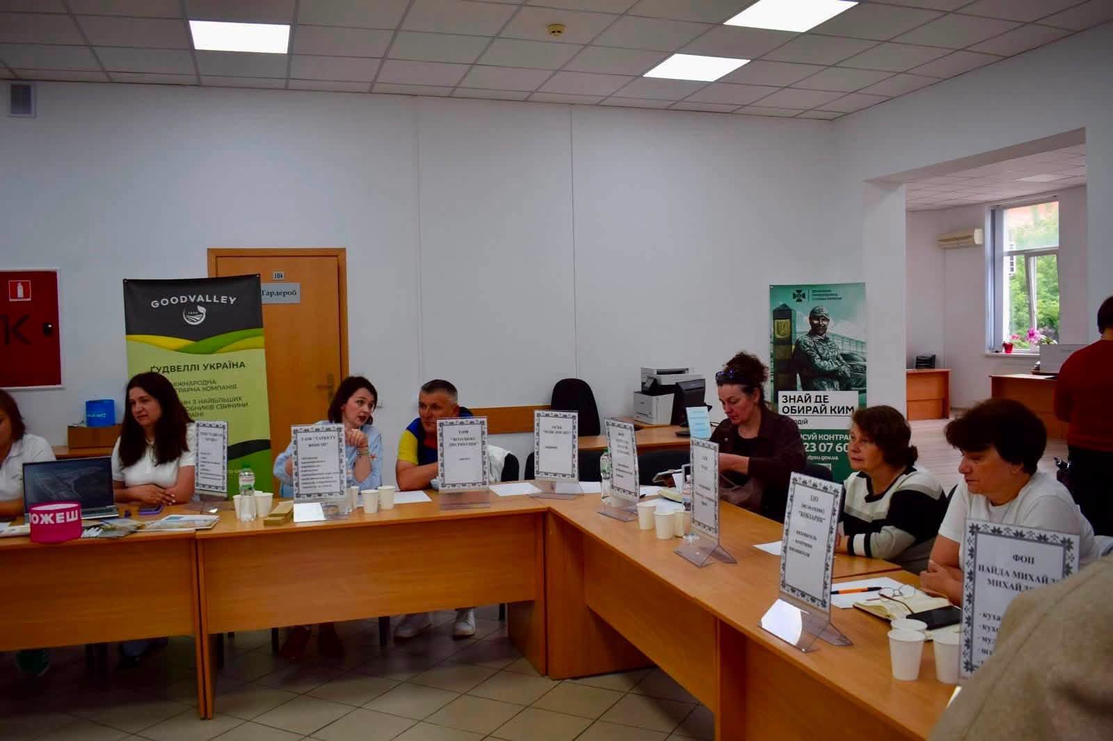 rydshzho - На Прикарпатті тривають ярмарки вакансій: у Калуші представили понад 70 вакансій - rai.ua