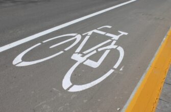 В Івано-Франківську у розпалі сезон нанесення дорожньої розмітки. Відео