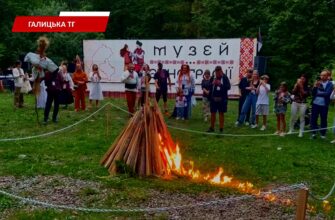 У селі Крилос відбувся етнофестиваль «Папороть фест». Відео