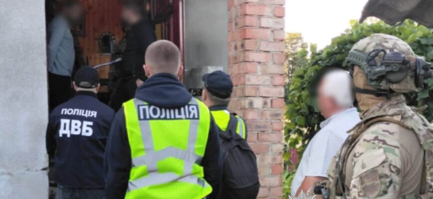 Поліцейські викрили іноземця, який організував канал збуту PVP