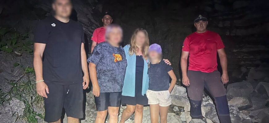 За добу гірські рятувальники тричі залучалися до допомоги туристам