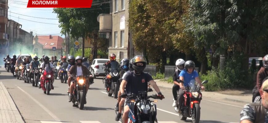 У Коломиї провели благодійний захід «Фарбами надії». Відео