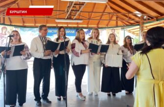 У селі Новий Мартинів відбувся сьомий фестиваль духовно-патріотичної пісні. Відео