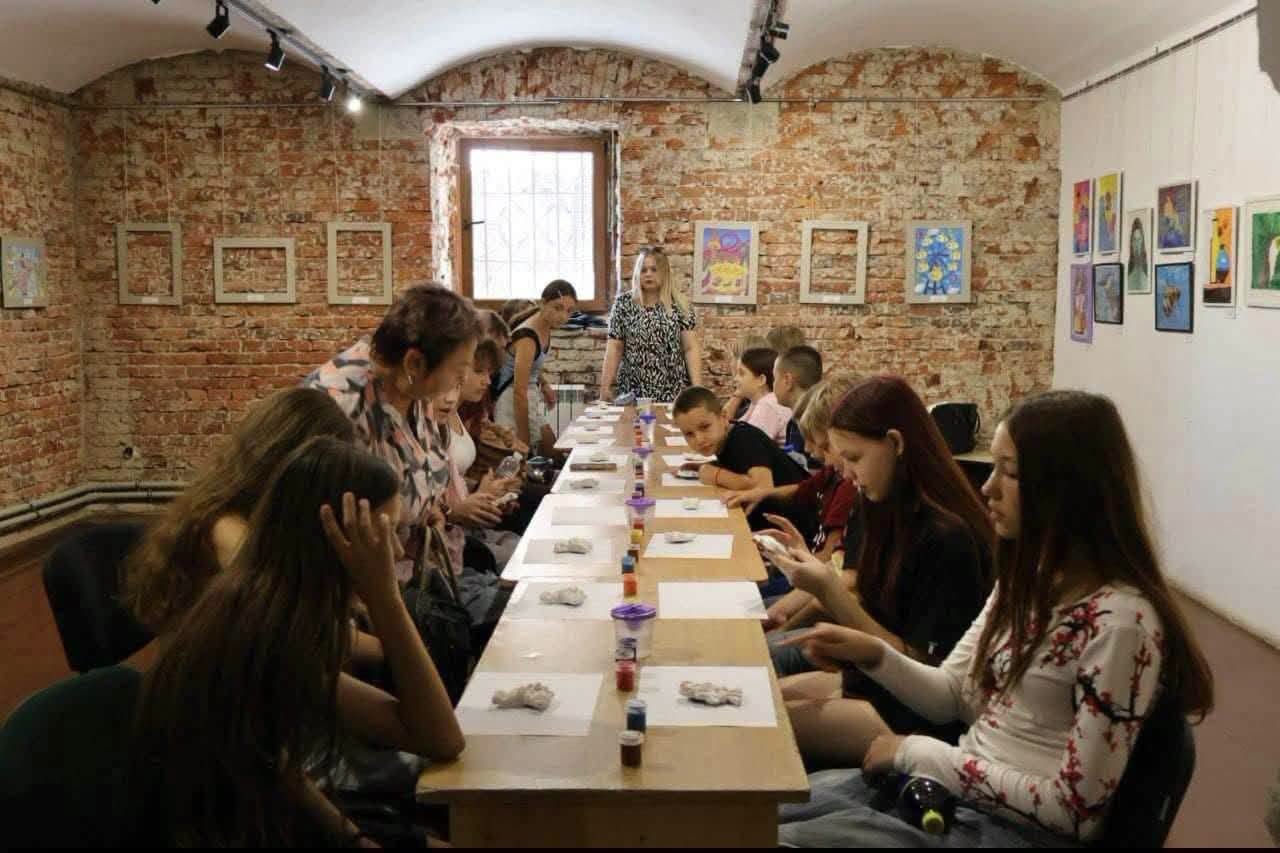 r7shchkamzd - Прикарпаття зміцнює партнерство з прифронтовими громадами - rai.ua