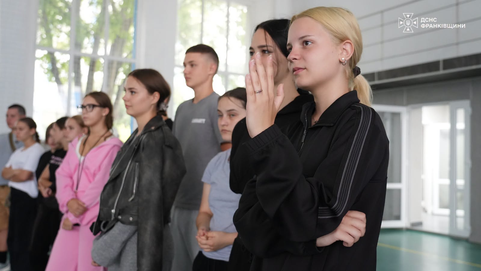 suvep6shuv - Рятувальники Прикарпаття провели захід для ліцеїстів МВС - rai.ua